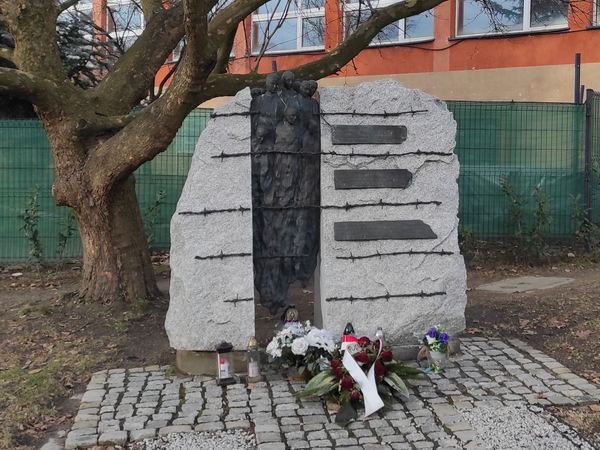 pomnik Tragedii Górnośląskiej w&nbsp;Rybniku